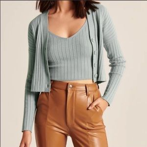 Abercrombie & Fitch tank with sweater cardigan crop XS